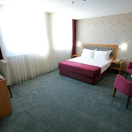 Epica Luxury Apart Otel *