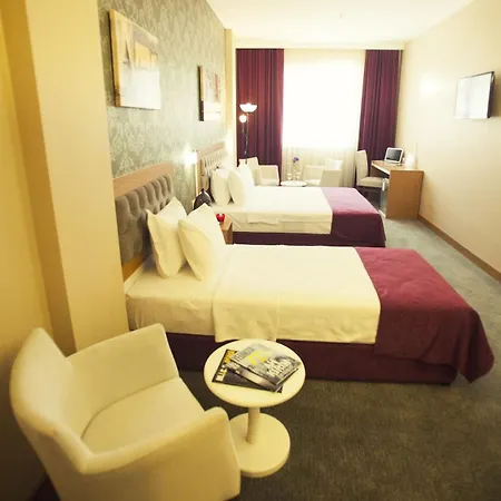 Epica Luxury